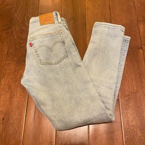 Levi’s 501 jeans